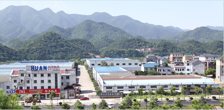 Modern bearing manufacturing facility with advanced production capabilities and professional management systems.

